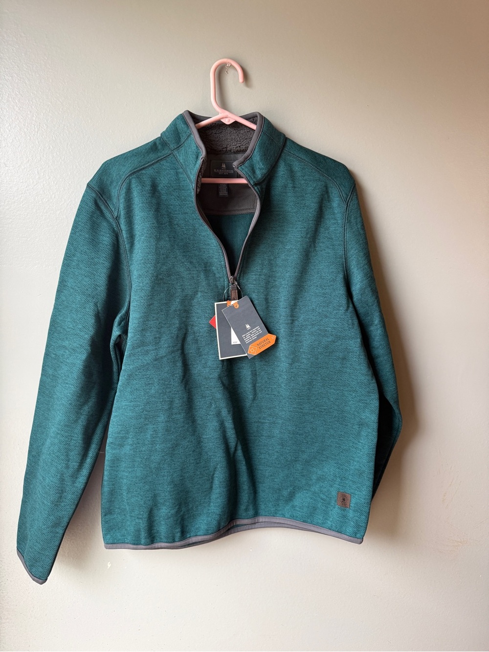 NWT G.H. Bass & Co. Men’s Medium Natural Stretch Quarter Zip Fleece Pullover